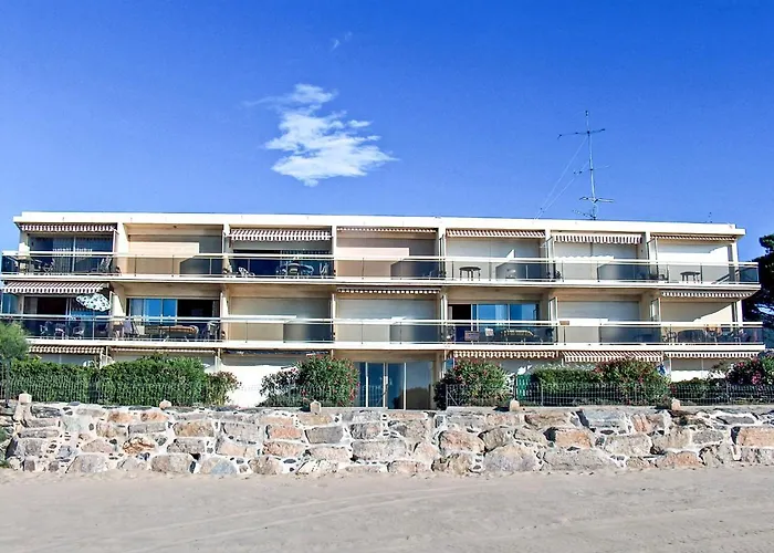 Studio De La Plage-3 By Interhome